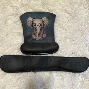 Keyboard & Mouse Pad